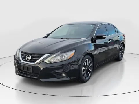 Photos of 2018 Nissan Altima 2.5 SL for sale in Hamilton, OH at Tom Gill Buick GMC