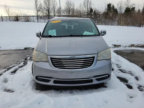 Another view of 2014 Chrysler Town & Country Touring-L for sale in Hamilton, OH at Tom Gill Buick GMC