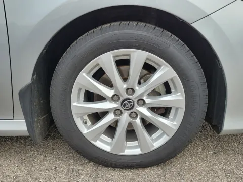 More photos of 2019 Toyota Camry LE at Tom Gill Buick GMC, OH