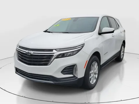 Photos of 2024 Chevrolet Equinox LT for sale in Hamilton, OH at Tom Gill Buick GMC