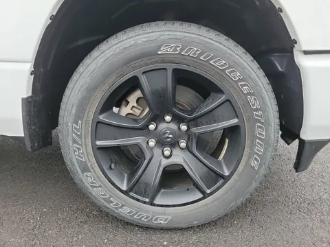 More photos of 2021 Ram 1500 Big Horn at Tom Gill Buick GMC, OH