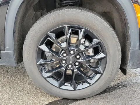 More photos of 2024 Chevrolet Traverse AWD LT at Tom Gill Buick GMC, OH