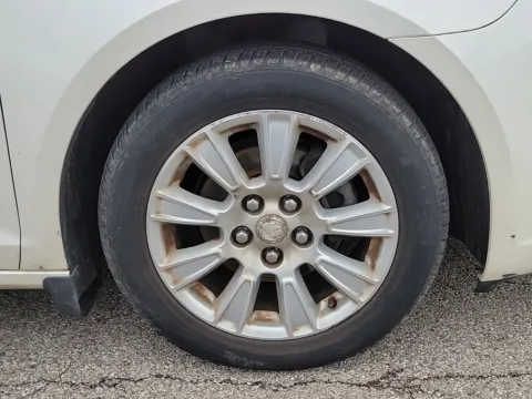 More photos of 2013 Buick LaCrosse Leather at Tom Gill Buick GMC, OH