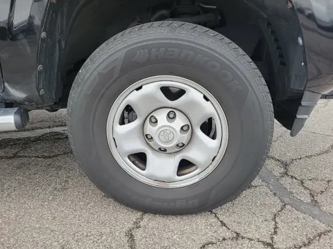 More photos of 2017 Toyota Tacoma SR at Tom Gill Buick GMC, OH