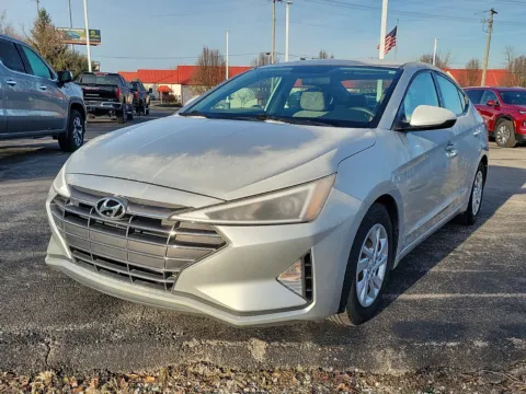 More photos of 2019 Hyundai Elantra SE at Tom Gill Buick GMC, OH