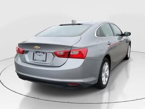 More photos of 2024 Chevrolet Malibu LT at Tom Gill Buick GMC, OH