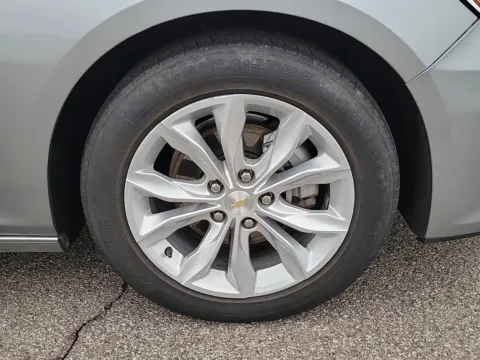 More photos of 2024 Chevrolet Malibu LT at Tom Gill Buick GMC, OH