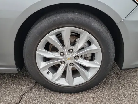 More photos of 2024 Chevrolet Malibu LT at Tom Gill Buick GMC, OH