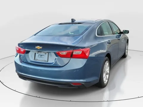 More photos of 2024 Chevrolet Malibu LT at Tom Gill Buick GMC, OH