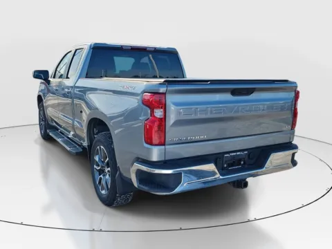Another view of 2023 Chevrolet Silverado 1500 LT for sale in Hamilton, OH at Tom Gill Buick GMC