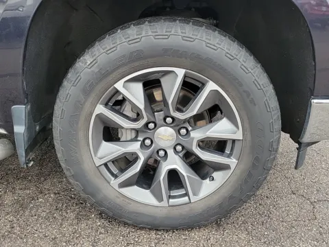 More photos of 2022 Chevrolet Silverado 1500 LT at Tom Gill Buick GMC, OH