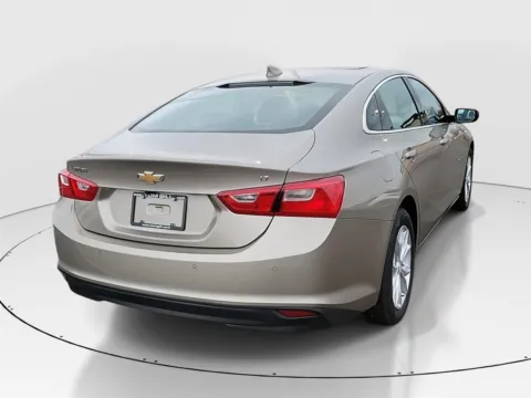 More photos of 2024 Chevrolet Malibu LT at Tom Gill Buick GMC, OH