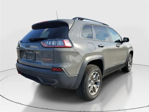 More photos of 2022 Jeep Cherokee Trailhawk at Tom Gill Buick GMC, OH