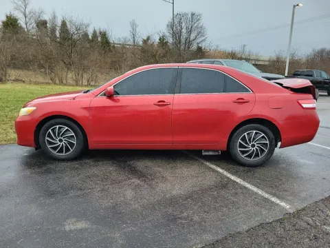 More photos of 2011 Toyota Camry LE at Tom Gill Buick GMC, OH