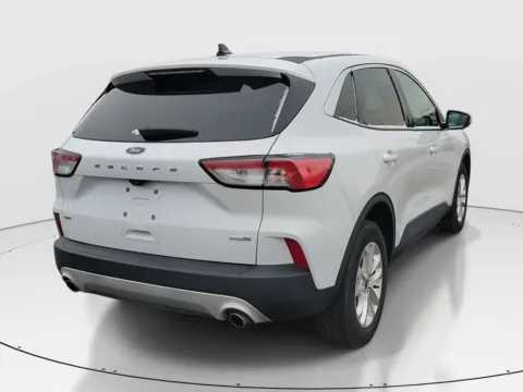 More photos of 2020 Ford Escape SE at Tom Gill Buick GMC, OH