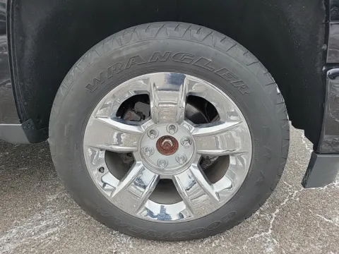 More photos of 2015 Chevrolet Silverado 1500 LTZ at Tom Gill Buick GMC, OH