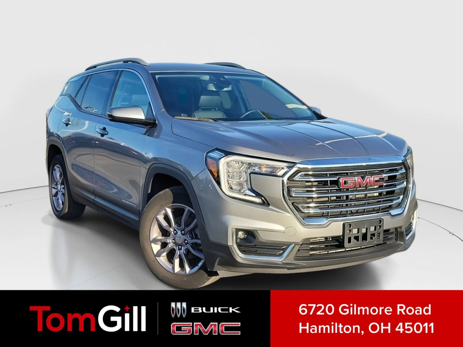 Gray 2023 GMC Terrain SLT for sale in Hamilton, OH