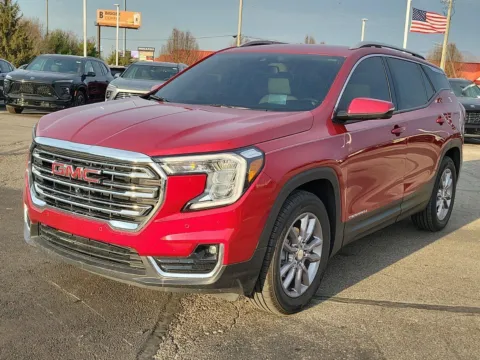 Photos of 2024 GMC Terrain SLT for sale in Hamilton, OH at Tom Gill Buick GMC