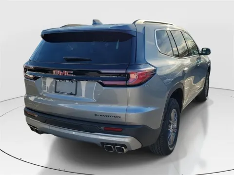More photos of 2025 GMC Acadia FWD Elevation at Tom Gill Buick GMC, OH