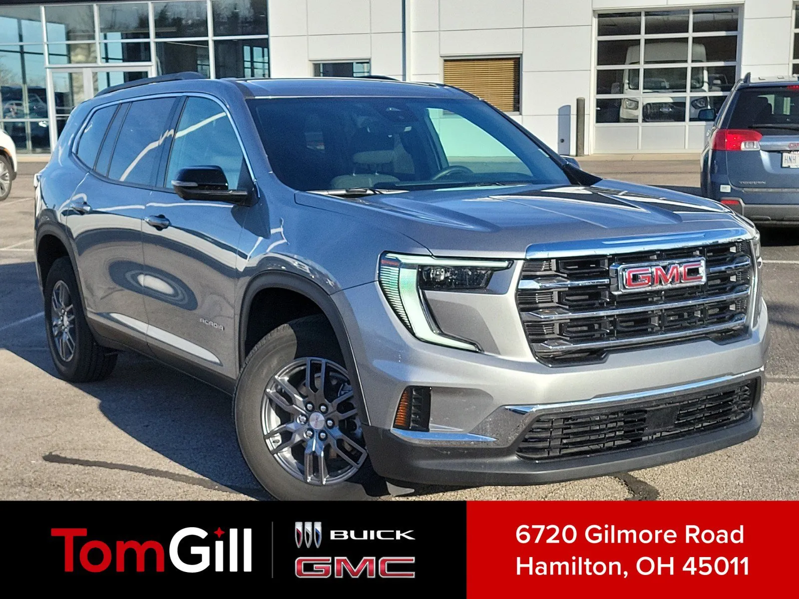 Gray 2025 GMC Acadia FWD Elevation for sale in Hamilton, OH