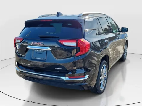 More photos of 2022 GMC Terrain Denali at Tom Gill Buick GMC, OH