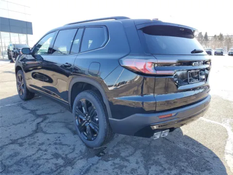 Another view of 2026 GMC Acadia FWD Elevation for sale in Hamilton, OH at Tom Gill Buick GMC