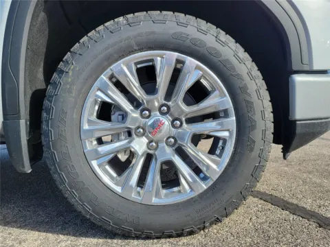 More photos of 2026 GMC Sierra 1500 Denali at Tom Gill Buick GMC, OH