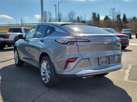 Another view of 2026 Buick Envista Avenir for sale in Hamilton, OH at Tom Gill Buick GMC