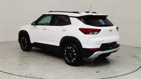 More photos of 2022 Chevrolet Trailblazer LT at Tom Gill Buick GMC, OH