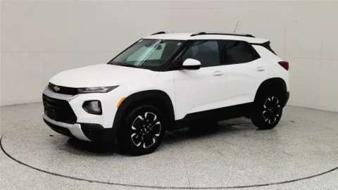 Another view of 2022 Chevrolet Trailblazer LT for sale in Hamilton, OH at Tom Gill Buick GMC