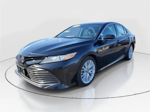 Photos of 2019 Toyota Camry XLE V6 for sale in Hamilton, OH at Tom Gill Buick GMC