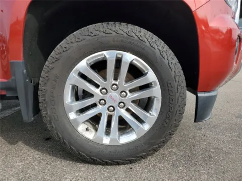 More photos of 2016 GMC Canyon 2WD SLT at Tom Gill Buick GMC, OH