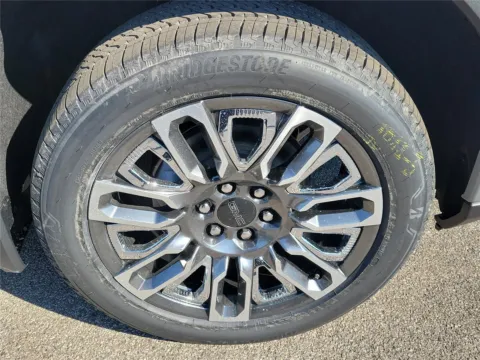 More photos of 2026 GMC Sierra 1500 Denali Ultimate at Tom Gill Buick GMC, OH