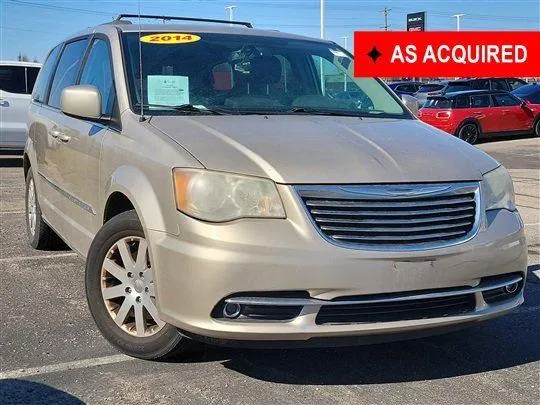Beige 2014 Chrysler Town & Country Touring for sale in Hamilton, OH