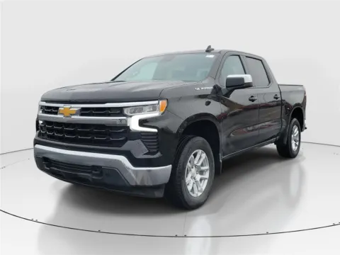 Photos of 2023 Chevrolet Silverado 1500 LT for sale in Hamilton, OH at Tom Gill Buick GMC