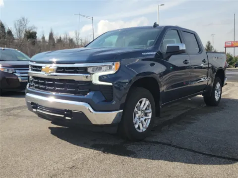 Photos of 2023 Chevrolet Silverado 1500 LT for sale in Hamilton, OH at Tom Gill Buick GMC