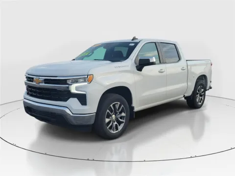 Photos of 2023 Chevrolet Silverado 1500 LT for sale in Hamilton, OH at Tom Gill Buick GMC