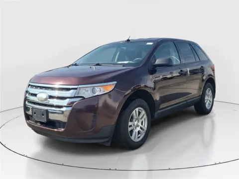 Photos of 2011 Ford Edge SE for sale in Hamilton, OH at Tom Gill Buick GMC