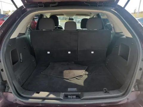 More photos of 2011 Ford Edge SE at Tom Gill Buick GMC, OH