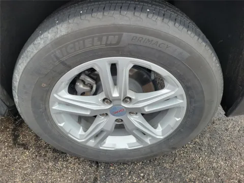 More photos of 2024 GMC Terrain SLE at Tom Gill Buick GMC, OH