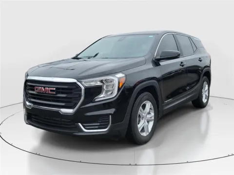 Photos of 2024 GMC Terrain SLE for sale in Hamilton, OH at Tom Gill Buick GMC