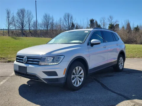 More photos of 2018 Volkswagen Tiguan SE at Tom Gill Buick GMC, OH