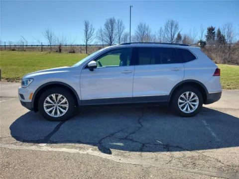 More photos of 2018 Volkswagen Tiguan SE at Tom Gill Buick GMC, OH