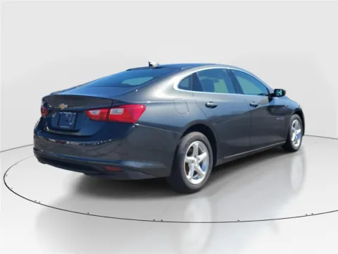 More photos of 2017 Chevrolet Malibu LS at Tom Gill Buick GMC, OH