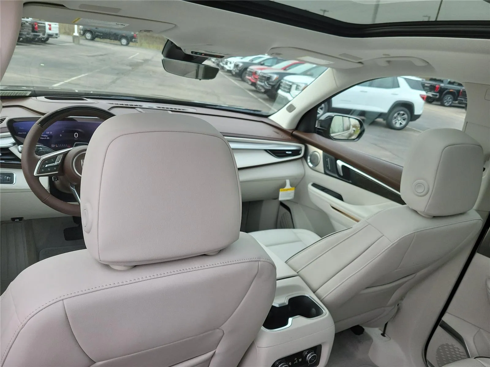 2026 Buick Enclave Avenir - Photo 15