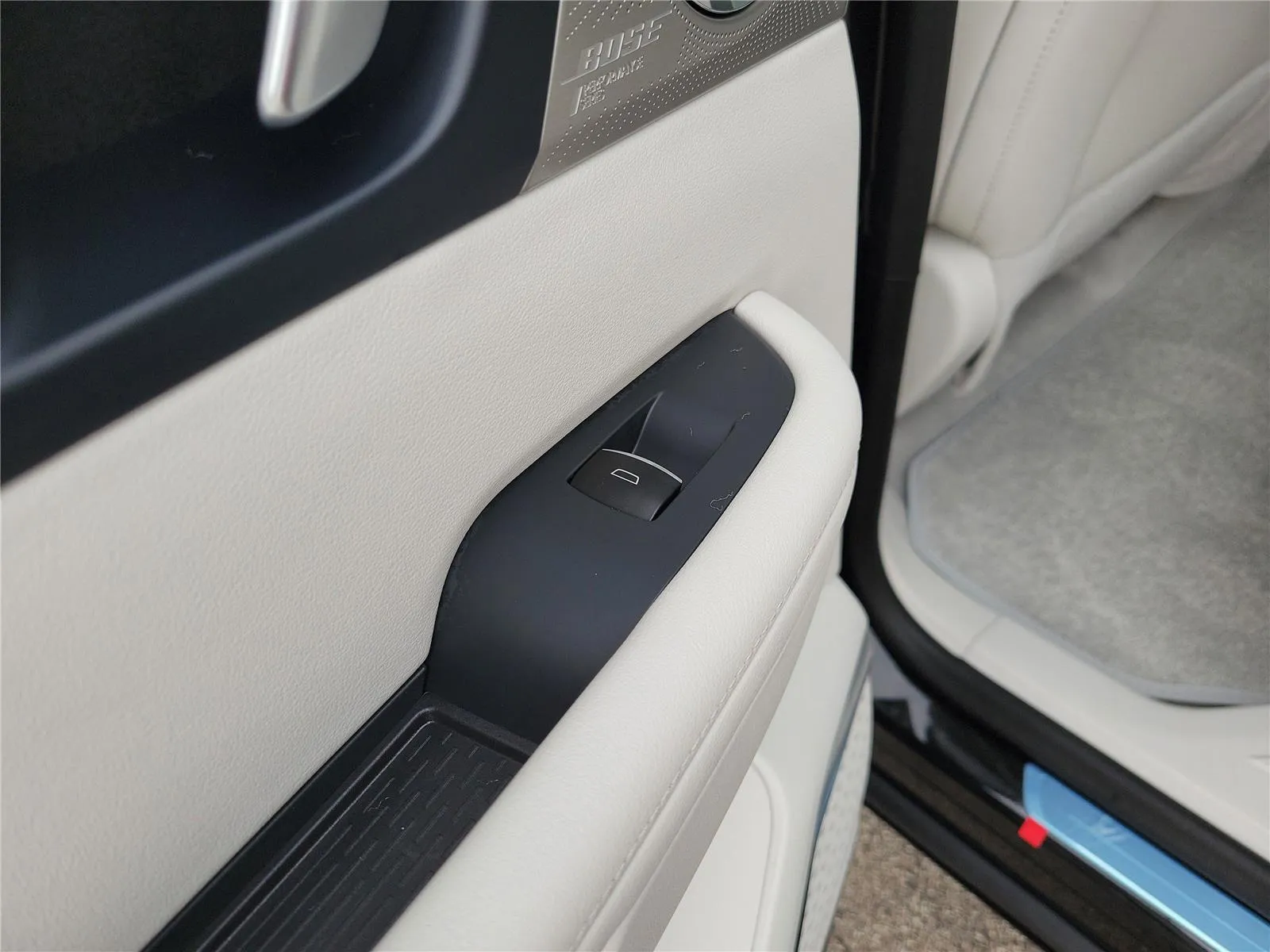 2026 Buick Enclave Avenir - Photo 17