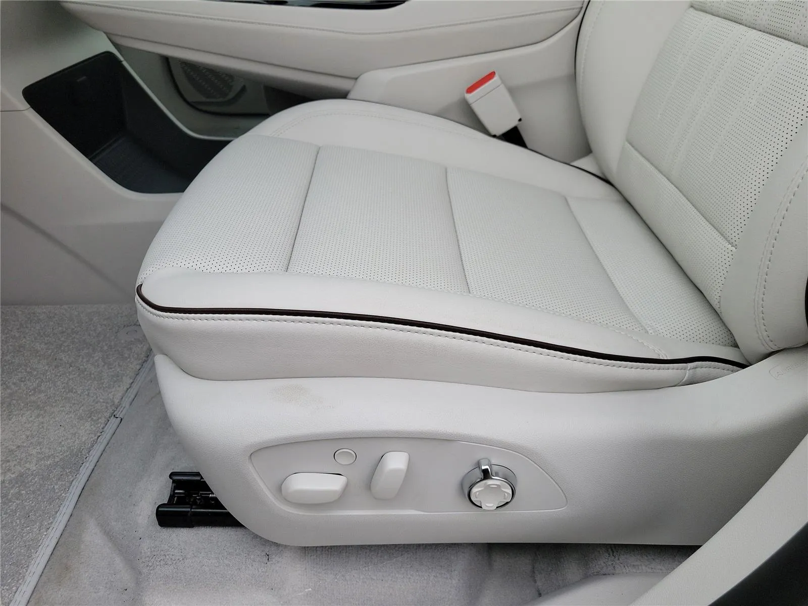 2026 Buick Enclave Avenir - Photo 19
