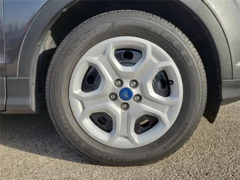 More photos of 2019 Ford Escape S at Tom Gill Buick GMC, OH