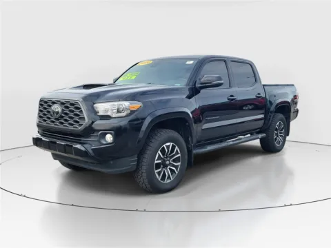 Photos of 2020 Toyota Tacoma TRD Sport for sale in Hamilton, OH at Tom Gill Buick GMC