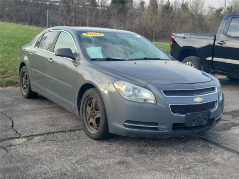 Photos of 2009 Chevrolet Malibu LS w/1LS for sale in Hamilton, OH at Tom Gill Buick GMC